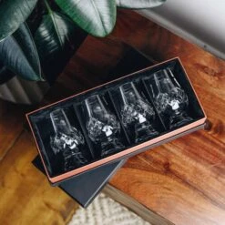 Glencairn 4 Crystal Cut Glasses 9 Glencairn 4 Crystal Cut Glasses -Waterford Store glencairn cutcrystalglasses setof4 lifestyle 01