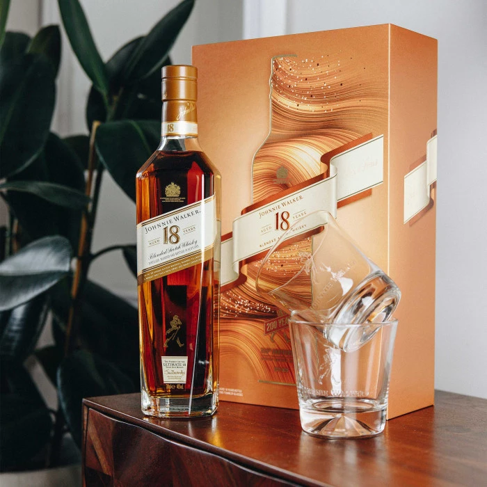 Johnnie Walker 18 Year Old Glass Gift Set 5 Johnnie Walker 18 Year Old Glass Gift Set - Image 3