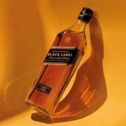 Johnnie Walker Black Label Gift Tin -Waterford Store johnniewalker blacklabel gifttin lifestyle 03