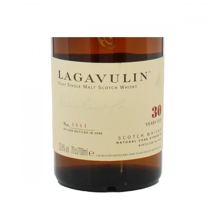 Lagavulin 30 Year Old 1976 5 Lagavulin 30 Year Old 1976 - Image 3
