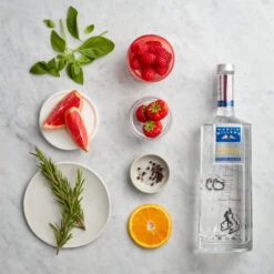 Martin Miller's Gin -Waterford Store martinmiller lifestyle 01